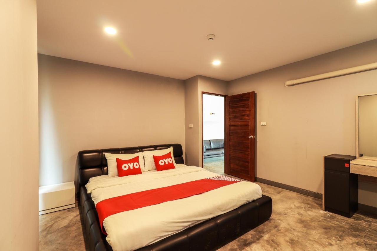 Oyo 150 3Q Chiangmai Residence Chiang Mai Exterior foto