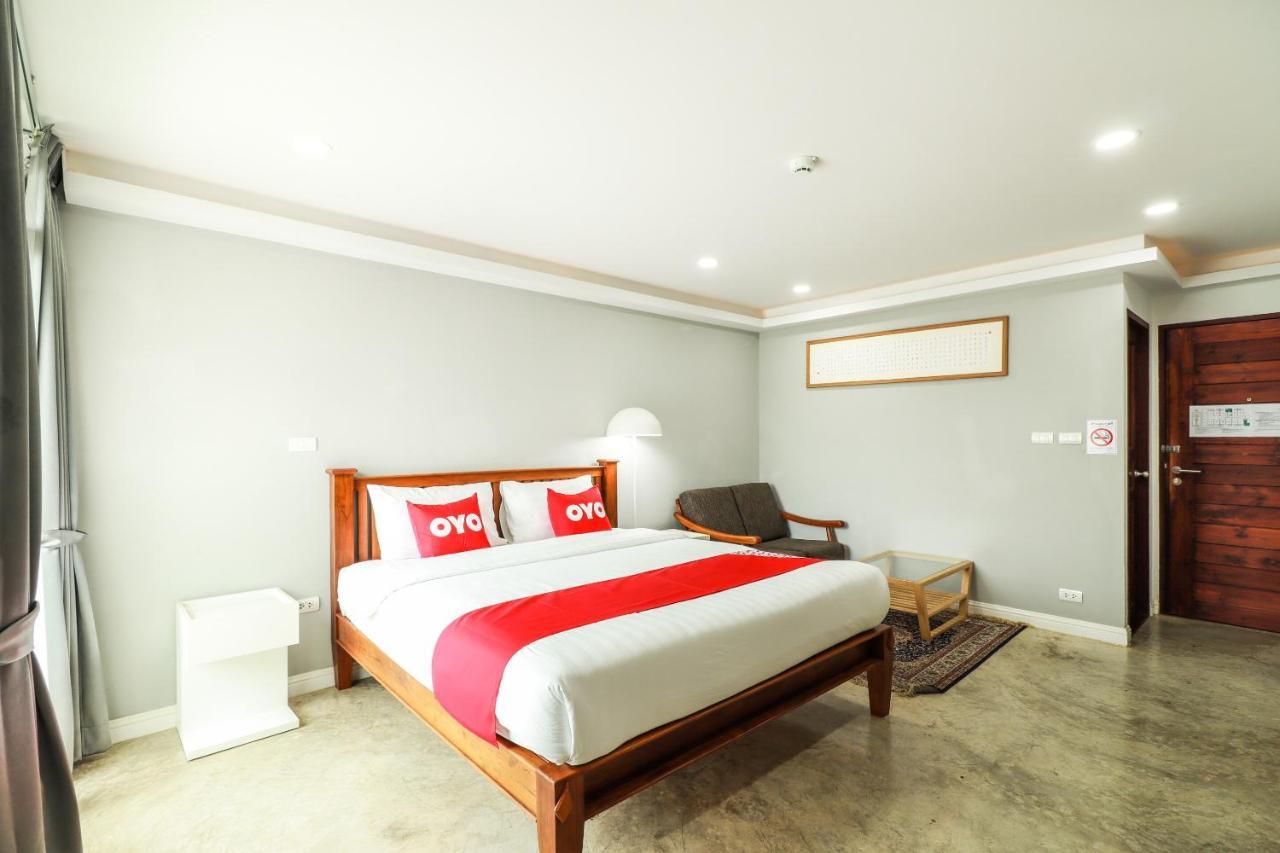 Oyo 150 3Q Chiangmai Residence Chiang Mai Exterior foto