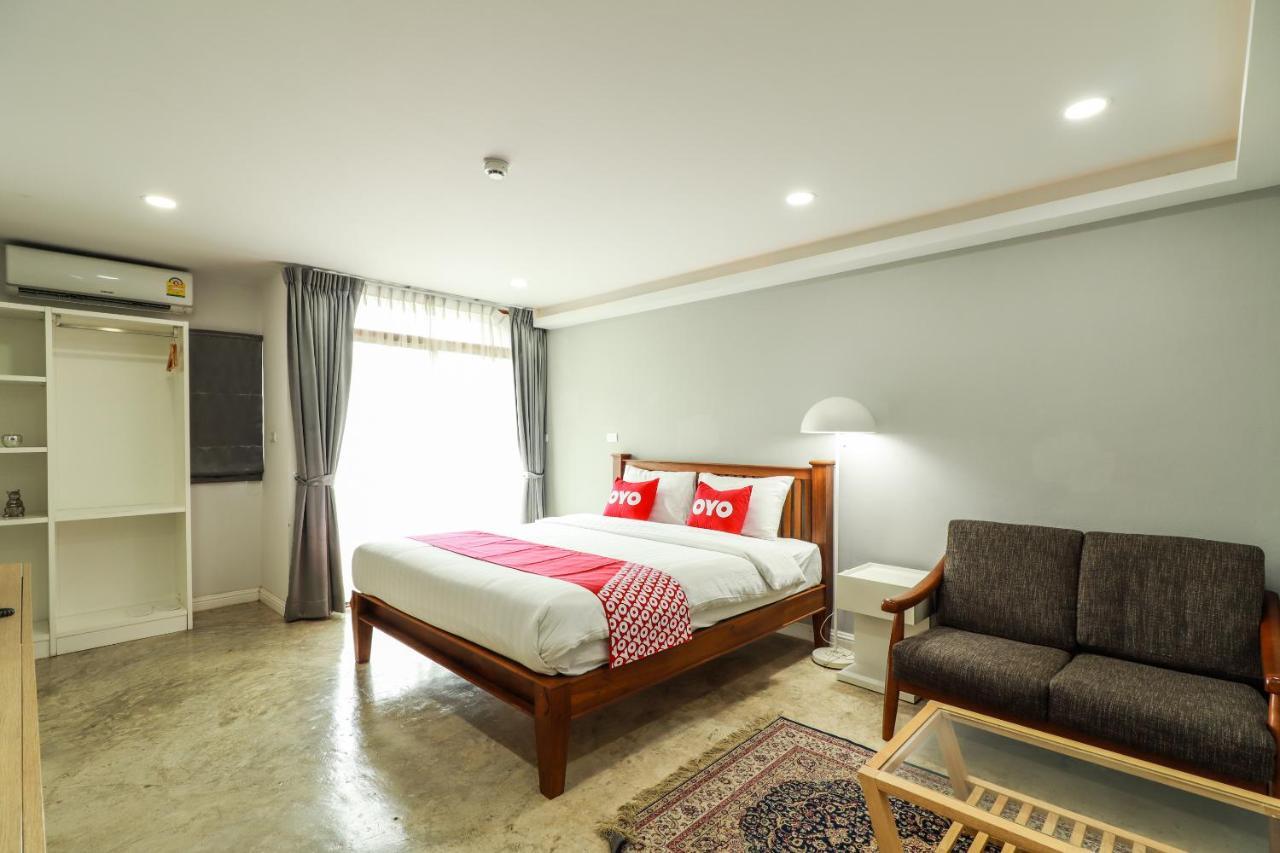 Oyo 150 3Q Chiangmai Residence Chiang Mai Exterior foto
