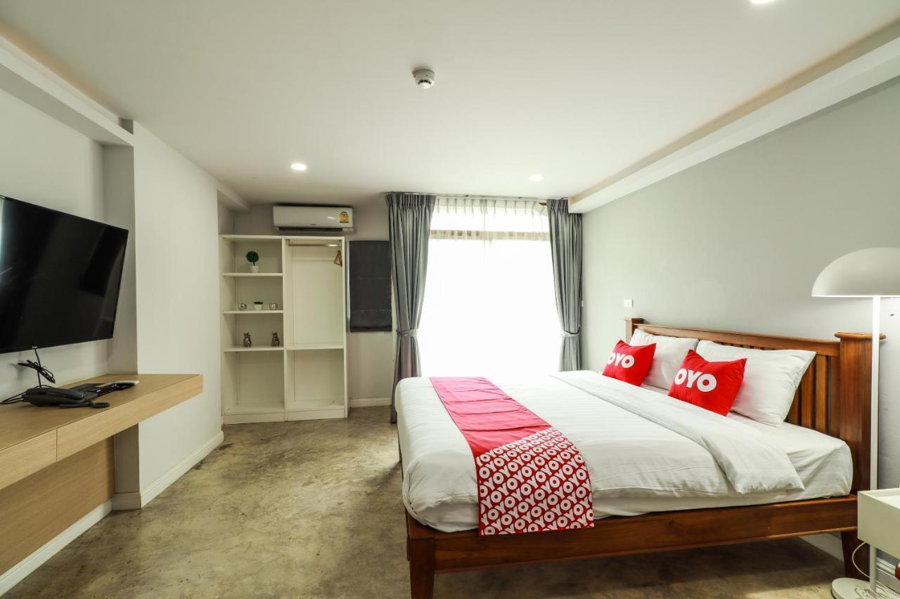 Oyo 150 3Q Chiangmai Residence Chiang Mai Exterior foto